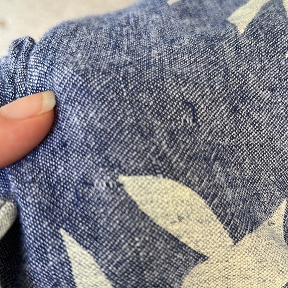 Old Navy Everyday Short Linen Blend Blue/White Palm Print Sz 8 - Picture 10 of 10